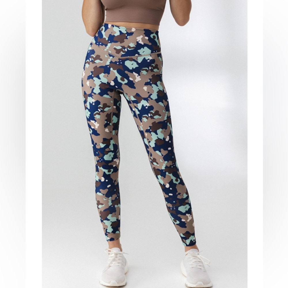 The Ascend Pant